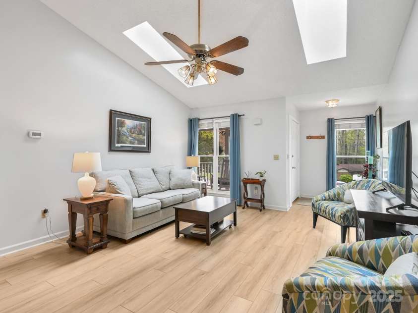 417 Royal Pines Drive, Arden, NC 28704.  MLS# CAR4247214, YatesRealty ID 8347. 