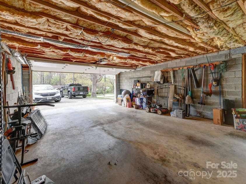 417 Royal Pines Drive, Arden, NC 28704.  MLS# CAR4247214, YatesRealty ID 8347. 