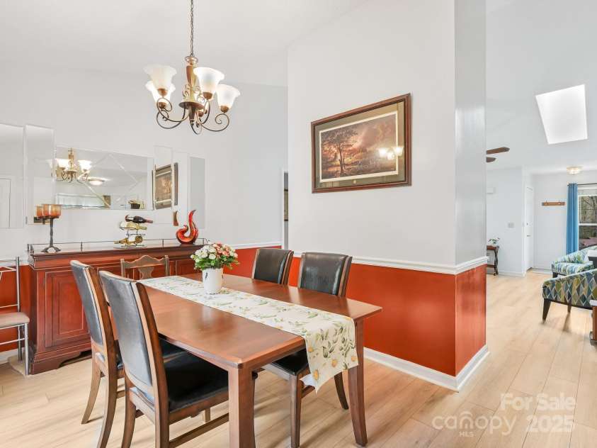 417 Royal Pines Drive, Arden, NC 28704.  MLS# CAR4247214, YatesRealty ID 8347. Dining Room