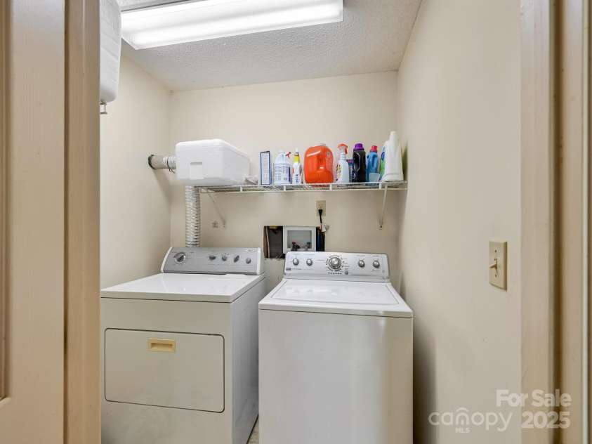 417 Royal Pines Drive, Arden, NC 28704.  MLS# CAR4247214, YatesRealty ID 8347. Laundry