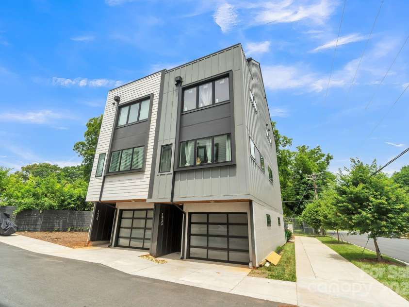 1933 Trade Street, Charlotte, NC 28216.  MLS# CAR4270347, YatesRealty ID 8349. 