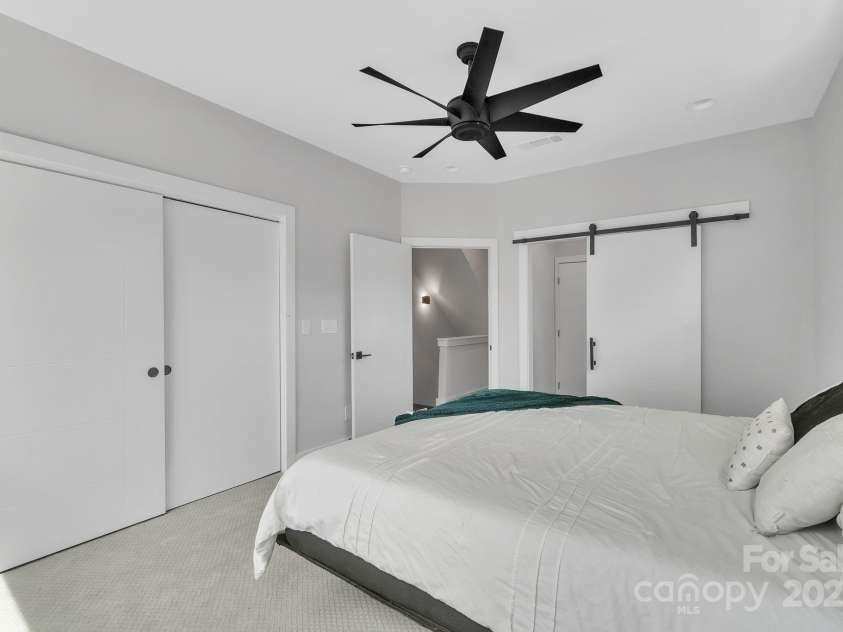 1933 Trade Street, Charlotte, NC 28216.  MLS# CAR4270347, YatesRealty ID 8349. 