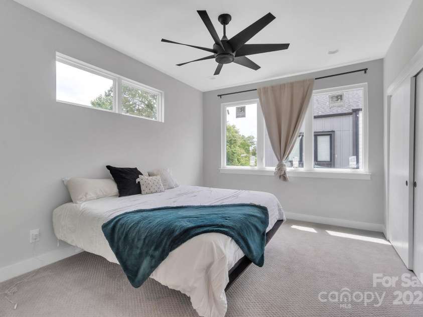 1933 Trade Street, Charlotte, NC 28216.  MLS# CAR4270347, YatesRealty ID 8349. 