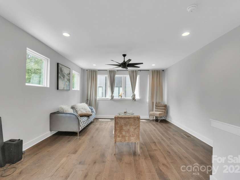 1933 Trade Street, Charlotte, NC 28216.  MLS# CAR4270347, YatesRealty ID 8349. 