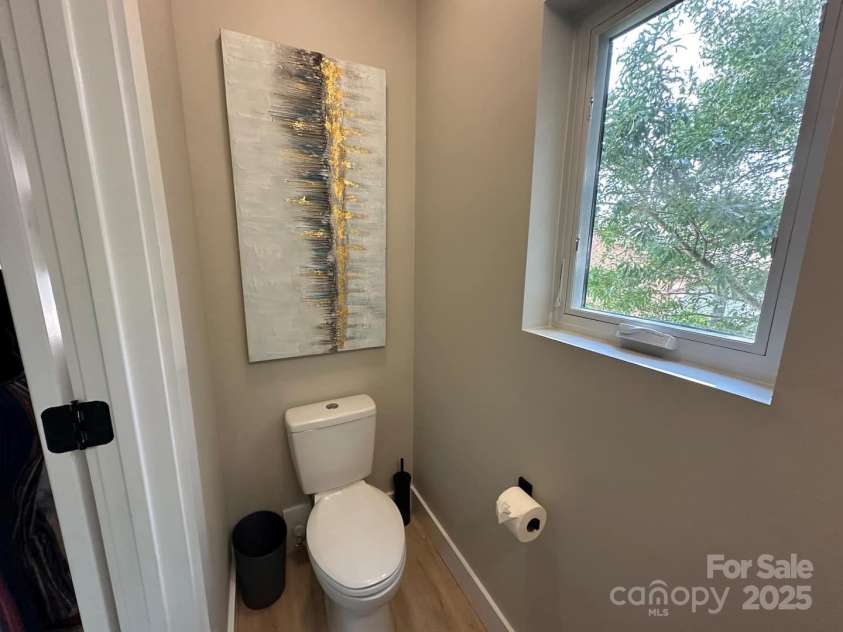 321/323 Cemetery Street, Charlotte, NC 28216.  MLS# CAR4240603, YatesRealty ID 8351. 