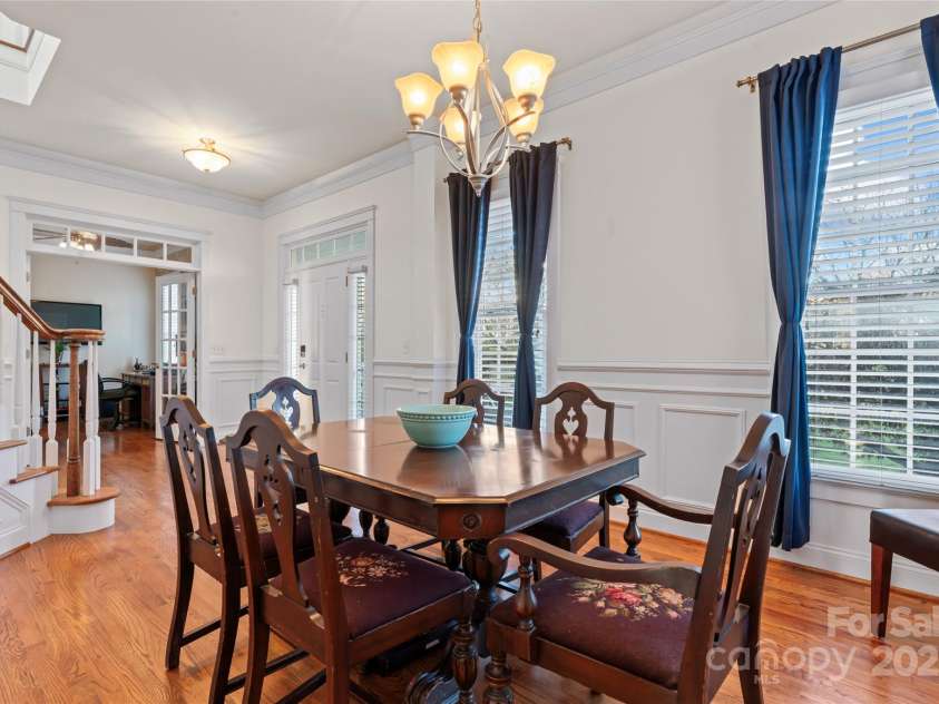 428 Vintage Hill Lane, Huntersville, NC 28078.  MLS# CAR4202236, YatesRealty ID 8353. DINING ROOM