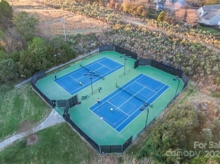 428 Vintage Hill Lane, Huntersville, NC 28078.  MLS# CAR4202236, YatesRealty ID 8353. SWIM AND RAQUET CLUB PICKLEBALL COURTS