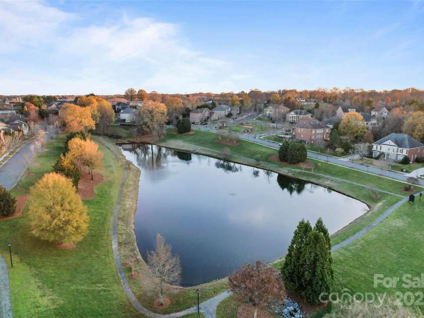 428 Vintage Hill Lane, Huntersville, NC 28078.  MLS# CAR4202236, YatesRealty ID 8353. WALLACE POND