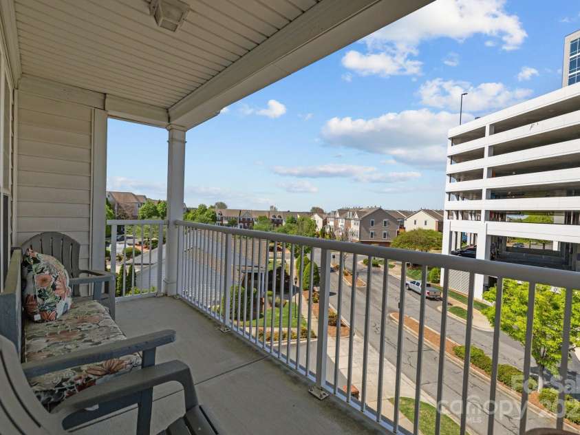 14869 Santa Lucia Drive, Charlotte, NC 28277.  MLS# CAR4245017, YatesRealty ID 8354. Charming Patio