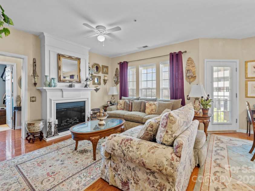 14869 Santa Lucia Drive, Charlotte, NC 28277.  MLS# CAR4245017, YatesRealty ID 8354. Open Concept  Layout with Cozy Fireplace