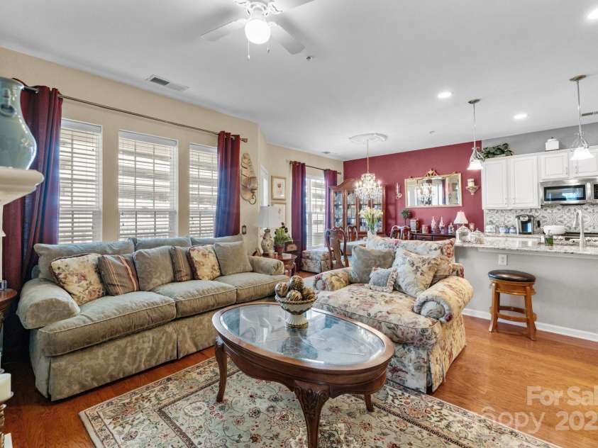 14869 Santa Lucia Drive, Charlotte, NC 28277.  MLS# CAR4245017, YatesRealty ID 8354. Open Floor Living