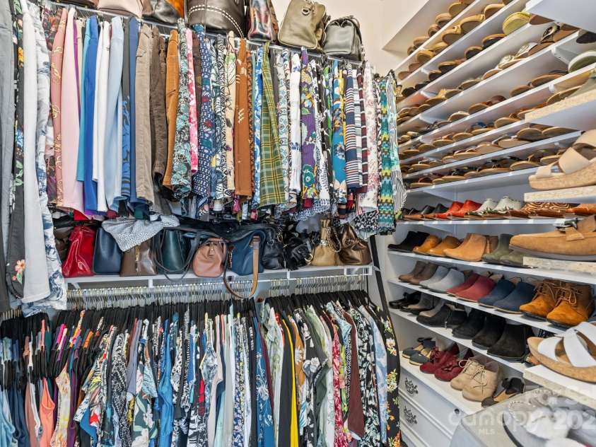 14869 Santa Lucia Drive, Charlotte, NC 28277.  MLS# CAR4245017, YatesRealty ID 8354. Spacious Closet in Primary Bedroom