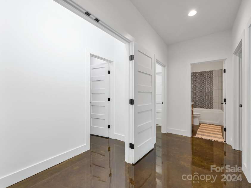 18 Sand Hill Road, Asheville, NC 28806.  MLS# CAR4125014, YatesRealty ID 8355. Closet within a closet