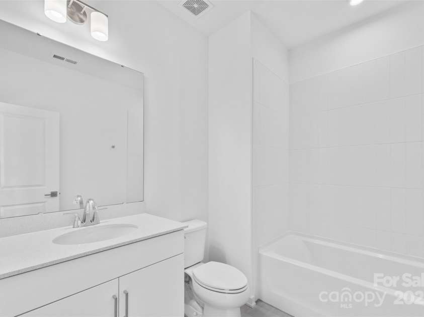 7120 Wayfarer Drive, Charlotte, NC 28269.  MLS# CAR4301575, YatesRealty ID 8356. 