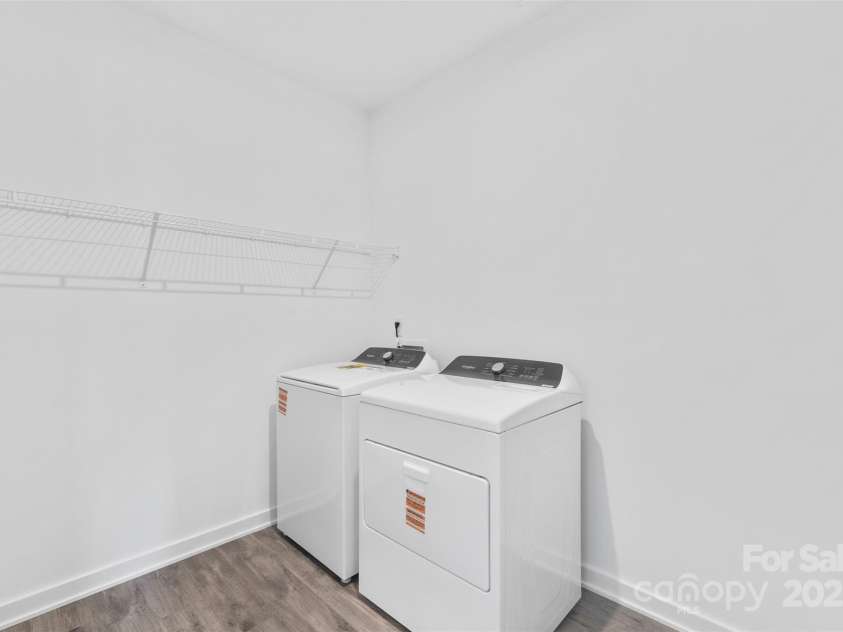 7120 Wayfarer Drive, Charlotte, NC 28269.  MLS# CAR4301575, YatesRealty ID 8356. 