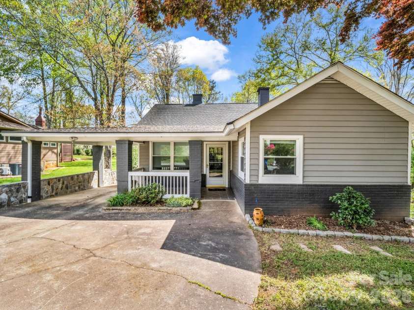 147 Carnegie Road, Rutherfordton, NC 28139.  MLS# CAR4363696, YatesRealty ID 8357. 
