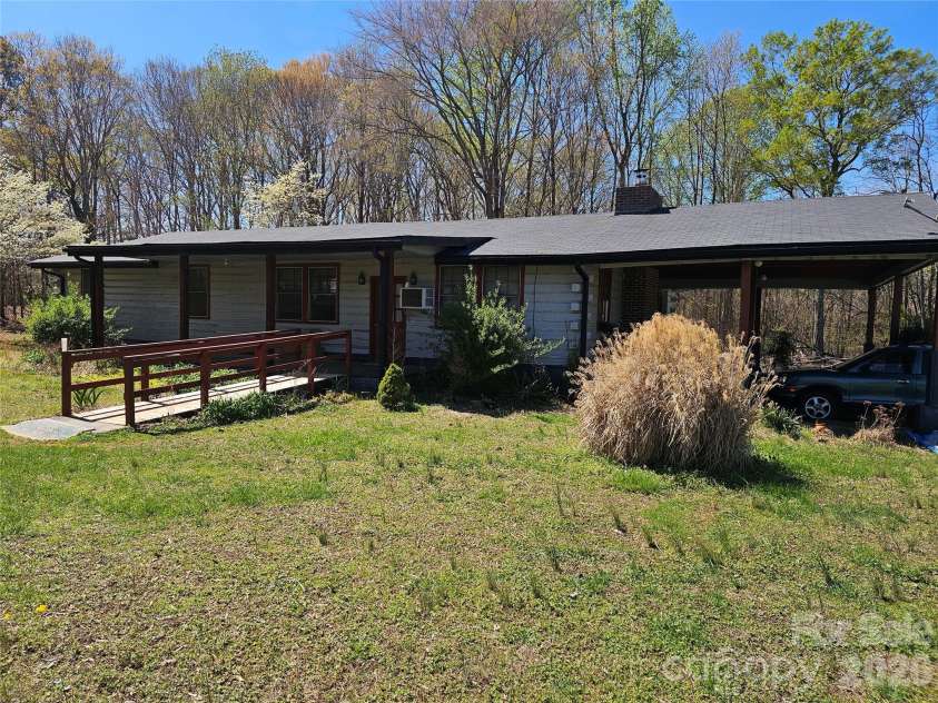 1040 Barger Road, Salisbury, NC 28146.  MLS# CAR4365286, YatesRealty ID 8358. 