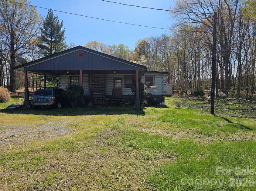 1040 Barger Road, Salisbury, NC 28146.  MLS# CAR4365286, YatesRealty ID 8358. 