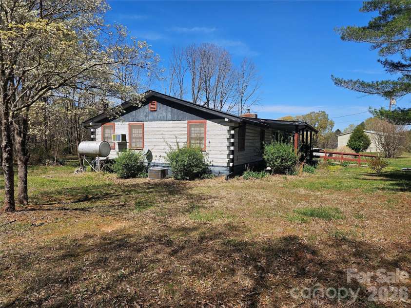 1040 Barger Road, Salisbury, NC 28146.  MLS# CAR4365286, YatesRealty ID 8358. 