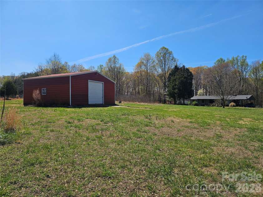 1040 Barger Road, Salisbury, NC 28146.  MLS# CAR4365286, YatesRealty ID 8358. 