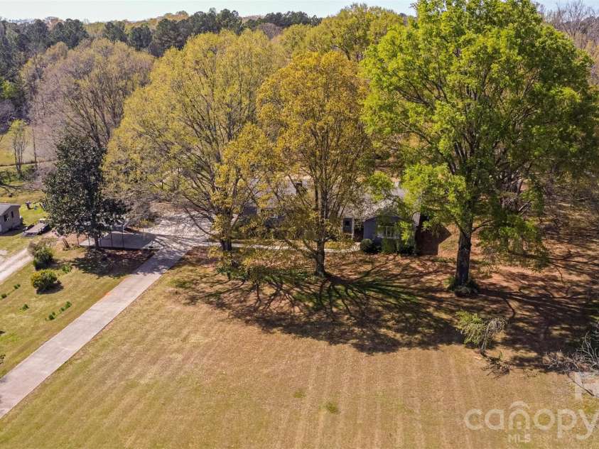 1471 Monroe Highway, Lancaster, SC 29720.  MLS# CAR4363072, YatesRealty ID 8359. 