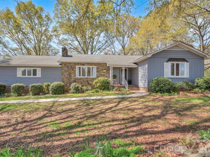 1471 Monroe Highway, Lancaster, SC 29720.  MLS# CAR4363072, YatesRealty ID 8359. 