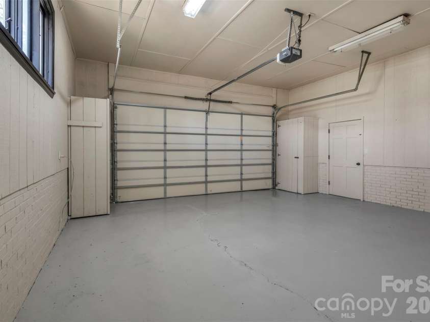 1471 Monroe Highway, Lancaster, SC 29720.  MLS# CAR4363072, YatesRealty ID 8359. 