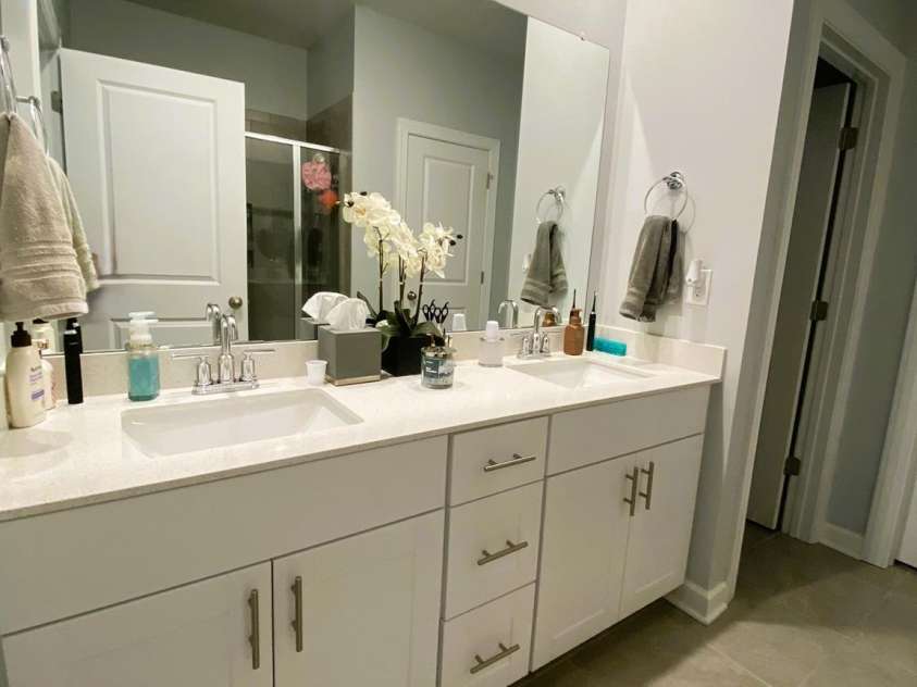 3524 Tully Avenue, Kannapolis, NC 28081.  MLS# CAR4174863, YatesRealty ID 8359. Primary bathroom