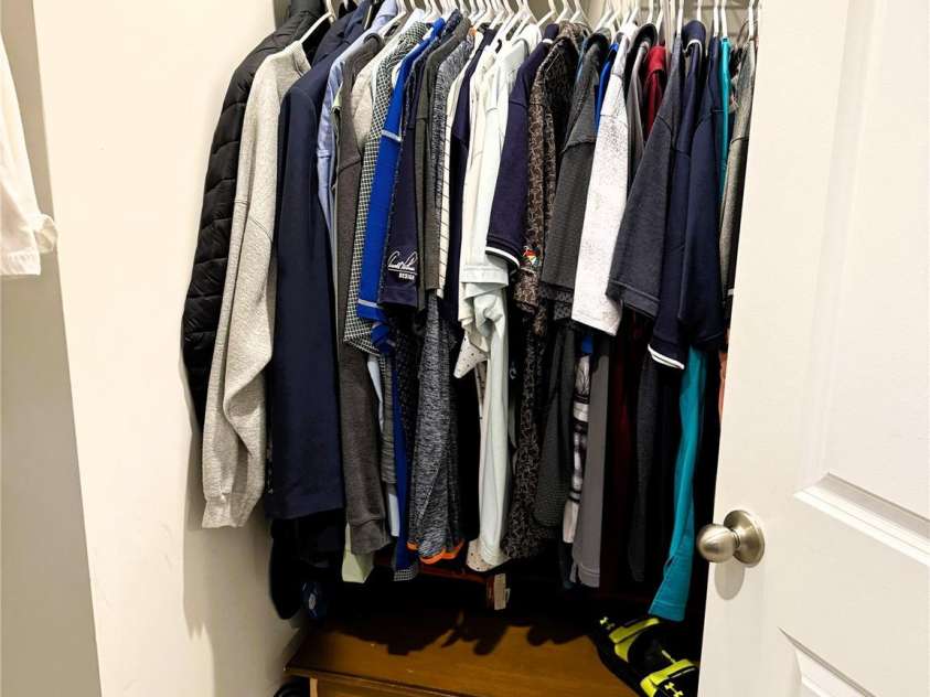 3524 Tully Avenue, Kannapolis, NC 28081.  MLS# CAR4174863, YatesRealty ID 8359. Primary bedroom walk-in closet