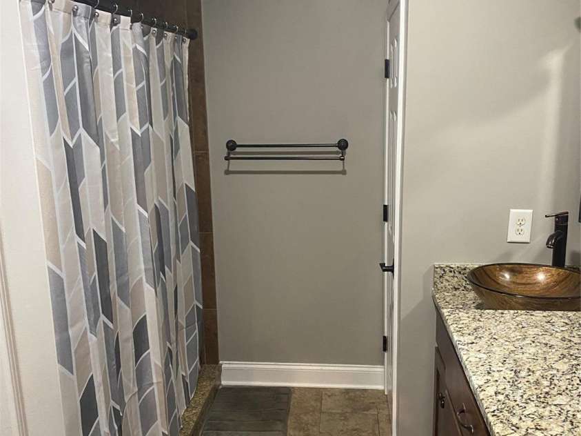 2818 Rockford Road, Shelby, NC 28152.  MLS# CAR4376093, YatesRealty ID 836. Second Bath