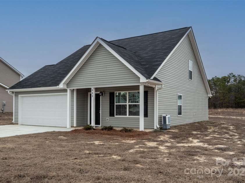 981 Airport Road, Pageland, SC 29728.  MLS# CAR4222264, YatesRealty ID 836. 