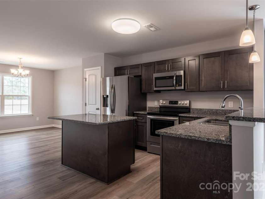 981 Airport Road, Pageland, SC 29728.  MLS# CAR4222264, YatesRealty ID 836. 