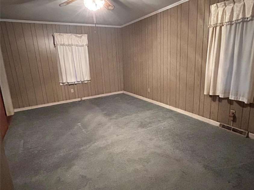 601 Sherman Street, Badin, NC 28009.  MLS# CAR4205901, YatesRealty ID 8360. 