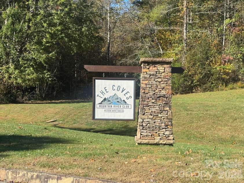 4898 Soaring Top Lane, Lenoir, NC 28645.  MLS# CAR4364265, YatesRealty ID 8361. Entry sign to the community