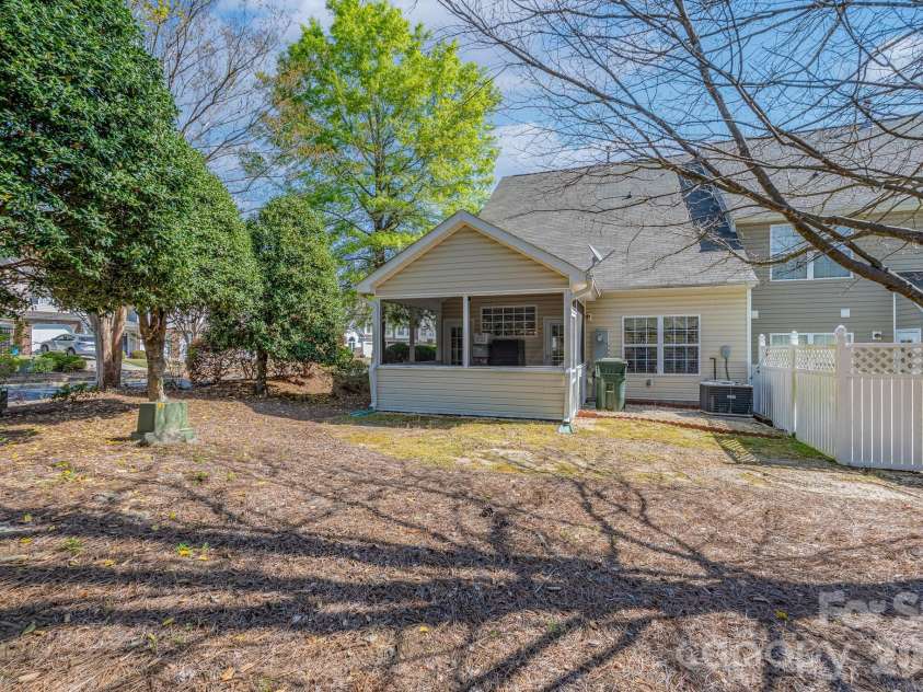 1683 Alpine Ridge Place, Rock Hill, SC 29732.  MLS# CAR4364174, YatesRealty ID 8363. 