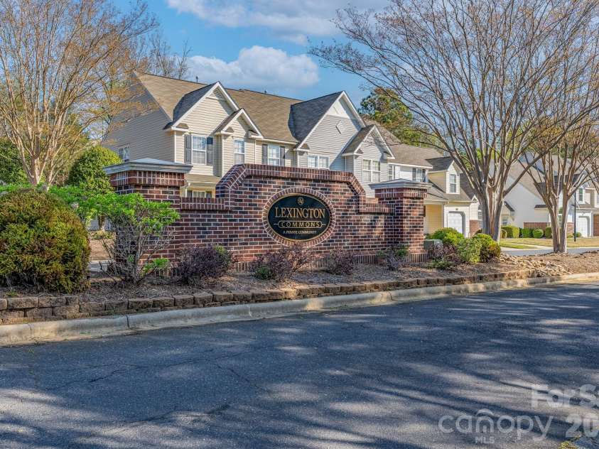 1683 Alpine Ridge Place, Rock Hill, SC 29732.  MLS# CAR4364174, YatesRealty ID 8363. 