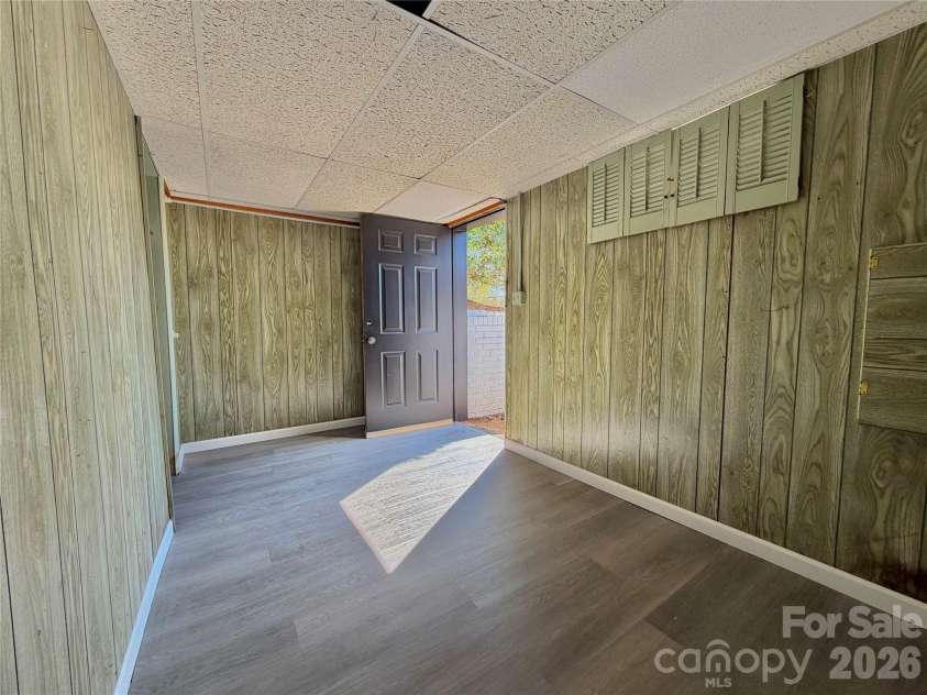 202 WOODWARD Avenue, Morganton, NC 28655.  MLS# CAR4365357, YatesRealty ID 8364. 