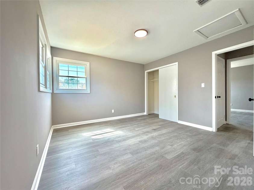 202 WOODWARD Avenue, Morganton, NC 28655.  MLS# CAR4365357, YatesRealty ID 8364. 