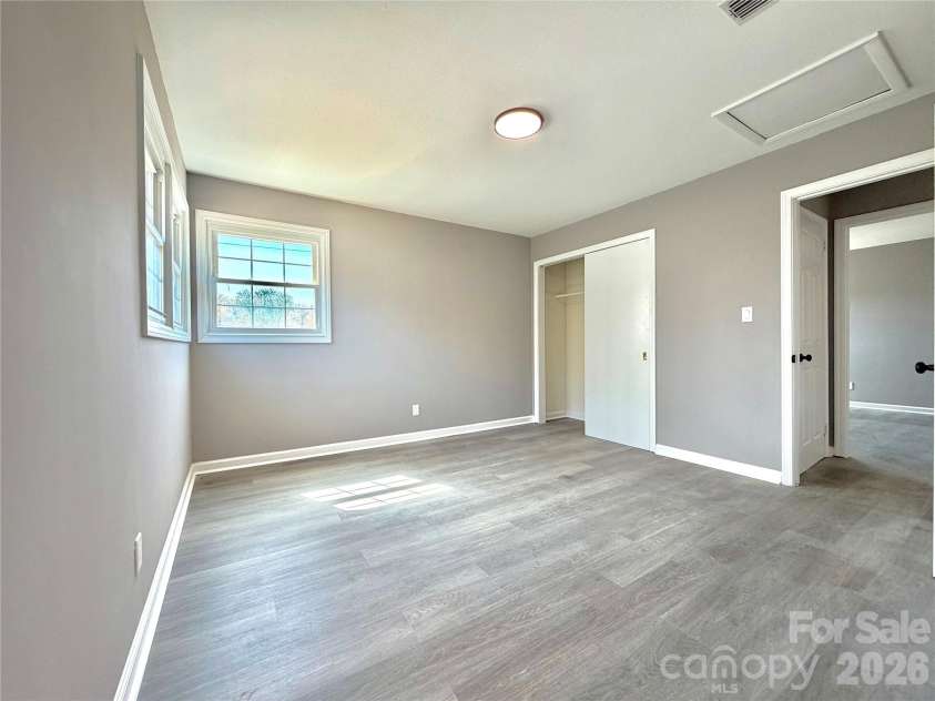 202 WOODWARD Avenue, Morganton, NC 28655.  MLS# CAR4365357, YatesRealty ID 8364. 