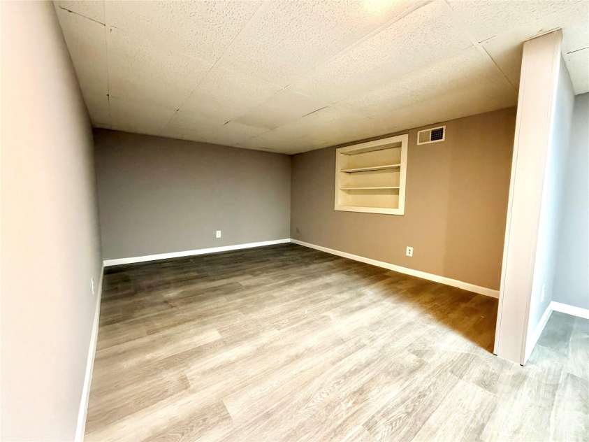 202 WOODWARD Avenue, Morganton, NC 28655.  MLS# CAR4365357, YatesRealty ID 8364. OUTSIDE BATHROOM