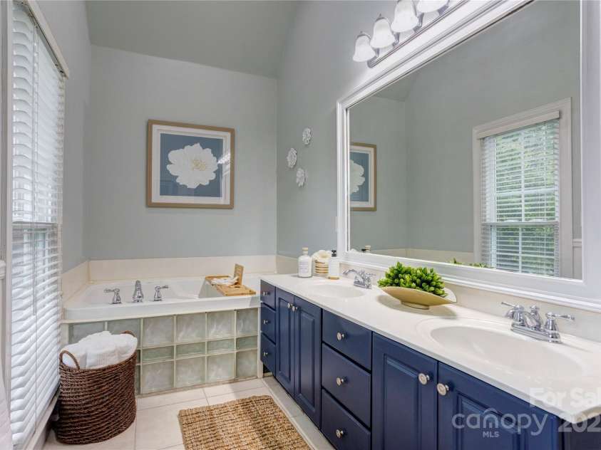 105 Partridge Bluff Drive, Concord, NC 28025.  MLS# CAR4233124, YatesRealty ID 8365. 