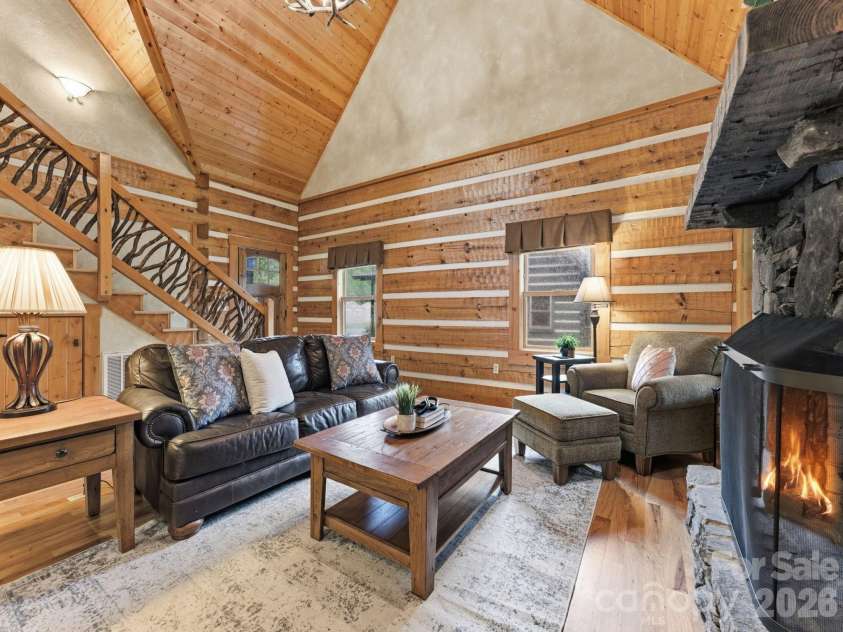 18 Rachels Circle, Maggie Valley, NC 28751.  MLS# CAR4392673, YatesRealty ID 8365. 
