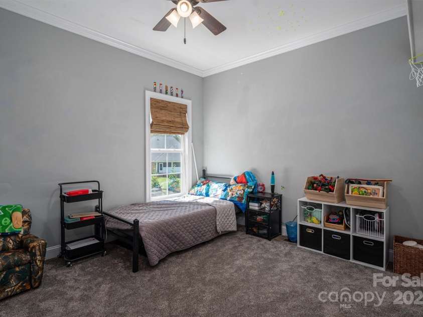 329 Wintergreen Court, Kings Mountain, NC 28086.  MLS# CAR4222336, YatesRealty ID 8366. 