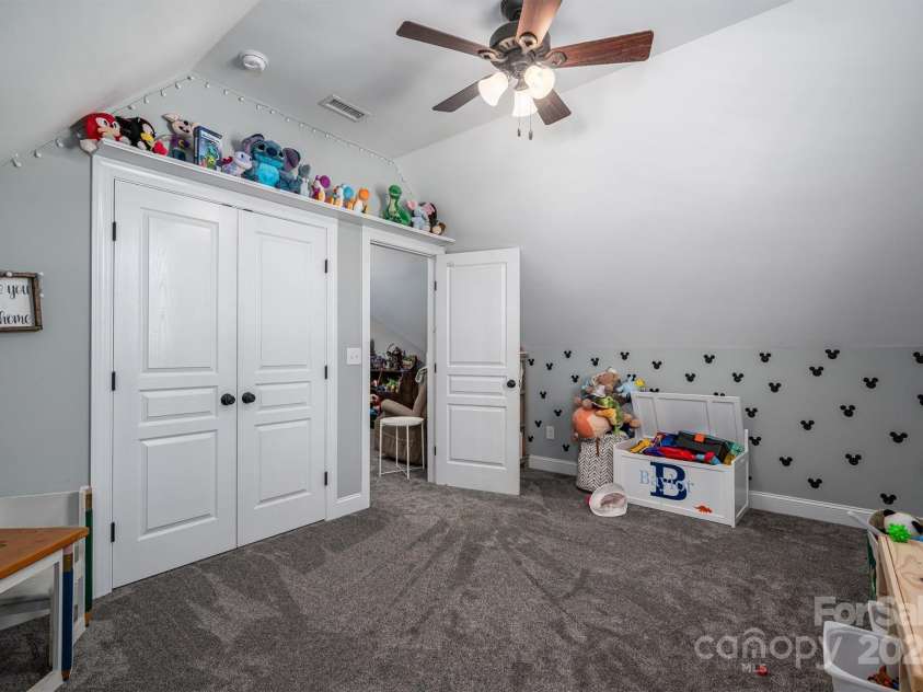 329 Wintergreen Court, Kings Mountain, NC 28086.  MLS# CAR4222336, YatesRealty ID 8366. 