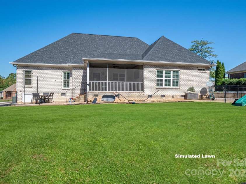 329 Wintergreen Court, Kings Mountain, NC 28086.  MLS# CAR4222336, YatesRealty ID 8366. 