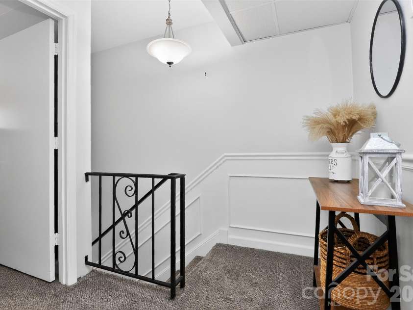 7124 Quail Meadow Lane, Charlotte, NC 28210.  MLS# CAR4360405, YatesRealty ID 8366. 