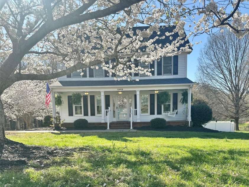 10619 Arlington Church Road, Mint Hill, NC 28227.  MLS# CAR4237945, YatesRealty ID 8368. 