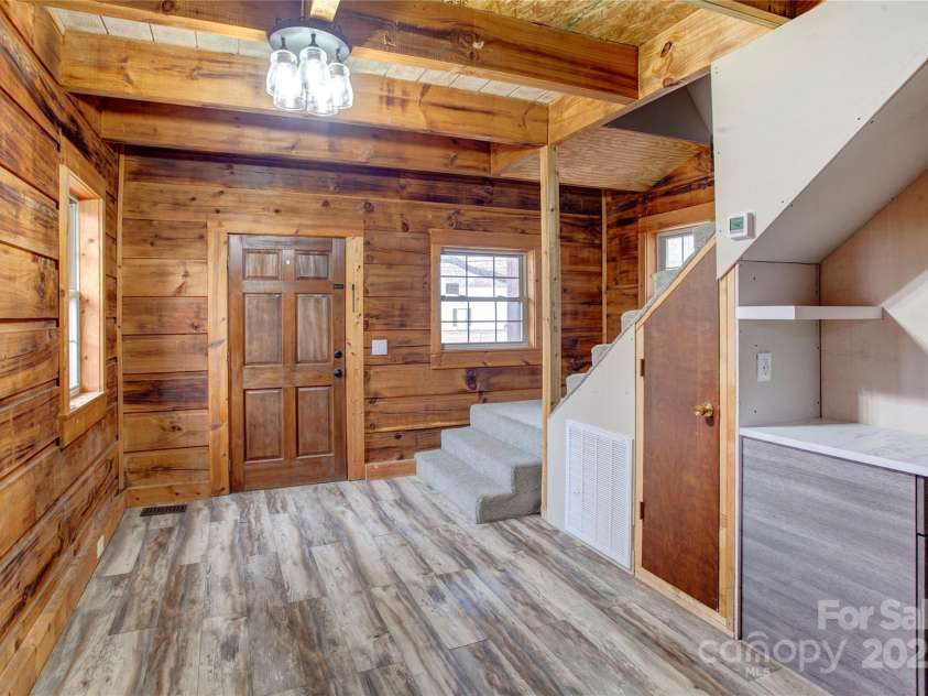 1505 Ridge Avenue, Kannapolis, NC 28083.  MLS# CAR4217290, YatesRealty ID 8369. 