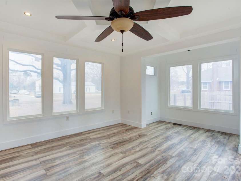 1505 Ridge Avenue, Kannapolis, NC 28083.  MLS# CAR4217290, YatesRealty ID 8369. 