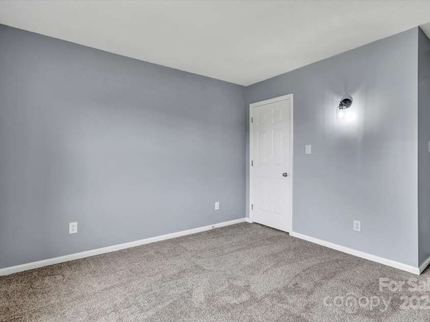 2116 Main Street, Kannapolis, NC 28081.  MLS# CAR4277486, YatesRealty ID 837. 